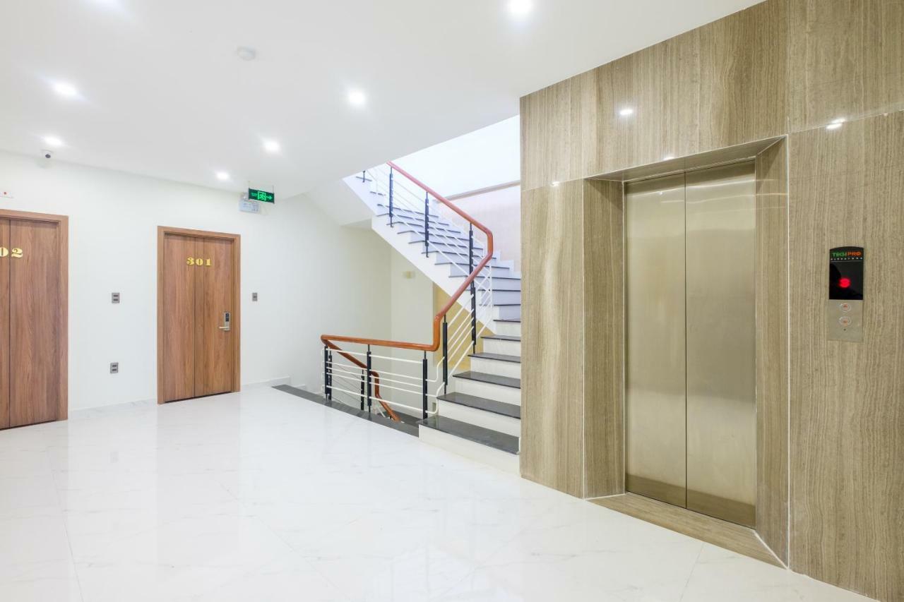 Oyo 212 Luxury Hotel Ντα Νανγκ Εξωτερικό φωτογραφία